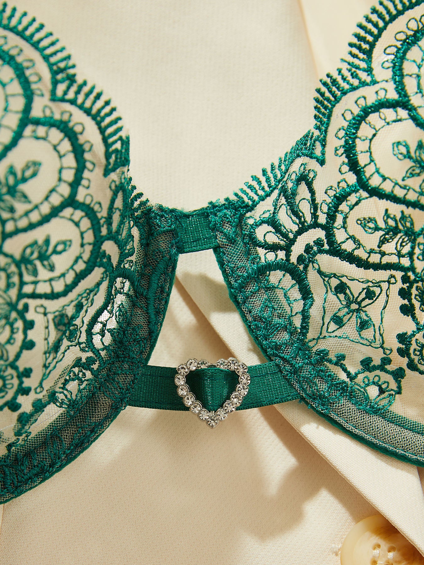 Women’s Sexy Green Lingerie Set – Mesh Eyelash Lace Bralette & Panties | NOMV